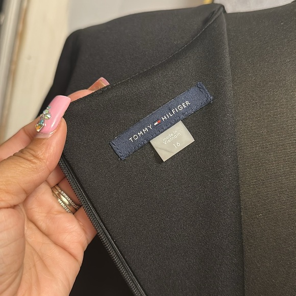 Tommy Hilfiger dress - Picture 6 of 6